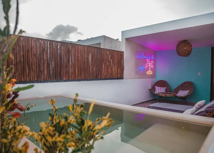 Suite With Private Pool